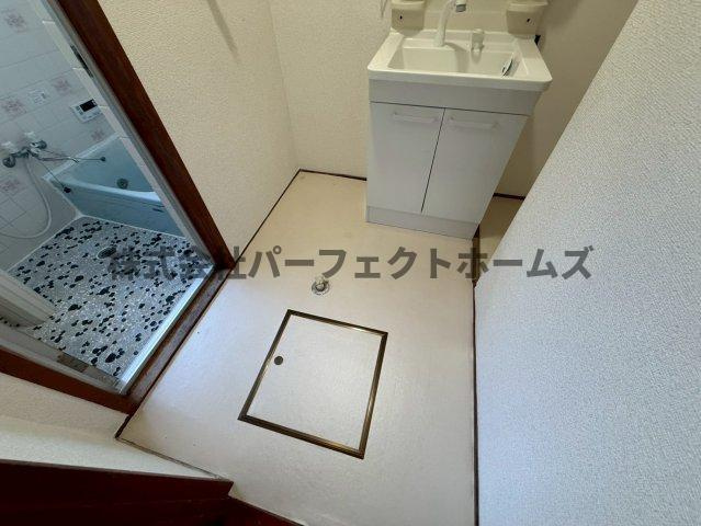 ヤマザキハイツの洗面所|洗面所です