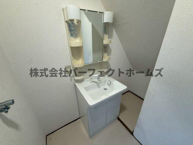 ヤマザキハイツの独立洗面台|使いやすい独立洗面台です