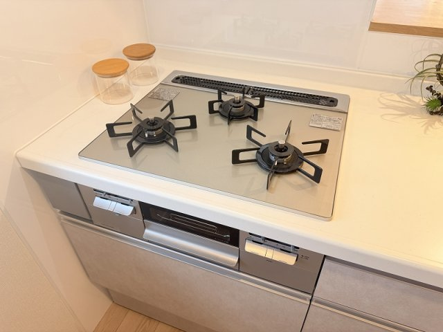 【設備】 | コープ野村練馬氷川台　（成増店） | お手入れしやすく使い勝手のいいガスコンロ
