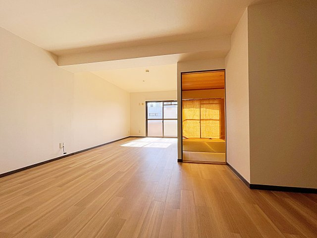 【居間・リビング】 | アクシス呼続【名古屋市賃貸・エレベーター付】