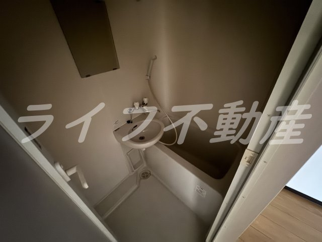 ニッコーハイツの浴室|コンパクトで使いやすいお風呂です