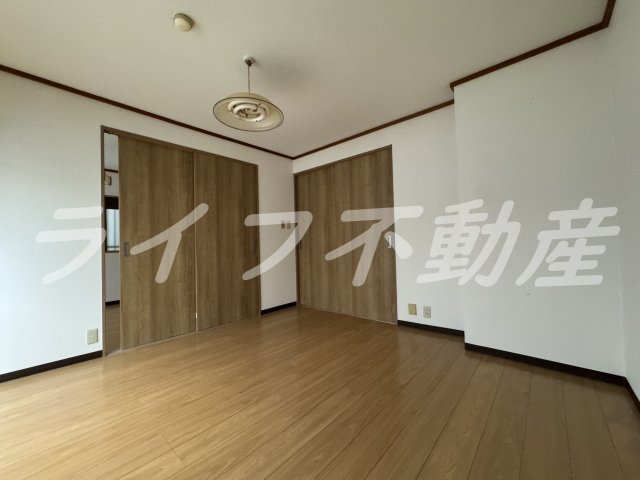 ニッコーハイツの内装|明るい室内です