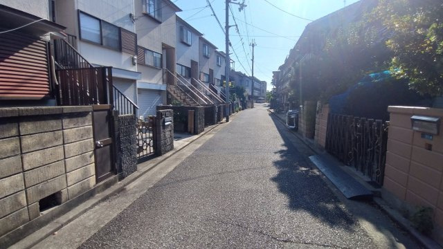 尼崎市大島　売土地の前面道路含む現地写真
