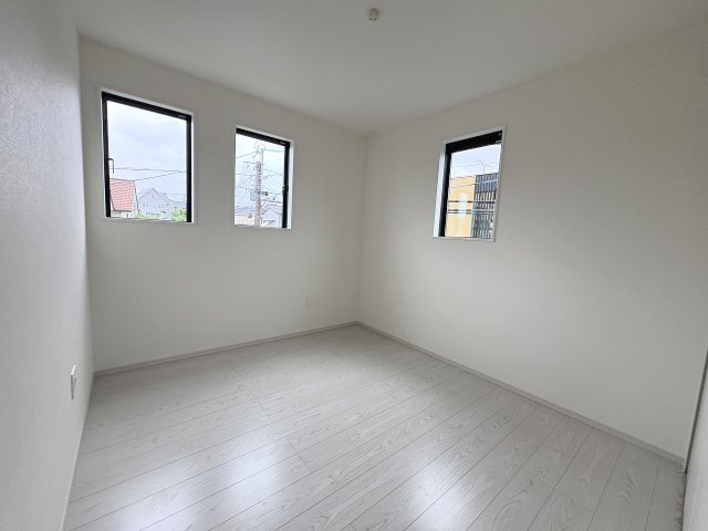 【子供部屋】 | 福岡市東区香椎駅東4丁目7期　1号棟（全2棟）【仲介手数料無料・0円】 | 施工例。施工例は完成時と異なる場合があります。