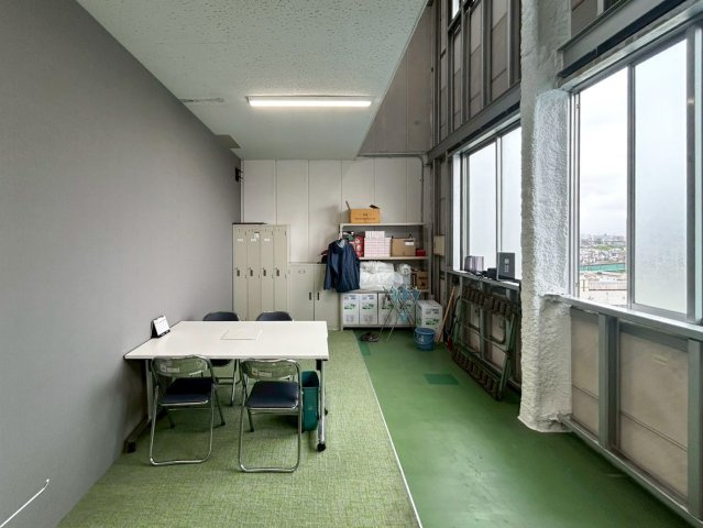 摂津倉庫の内装