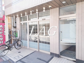 【エントランス】 | エイビル | エントランスです。