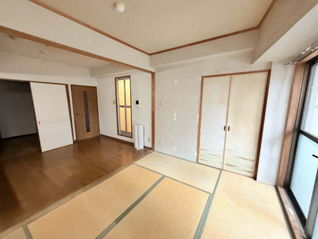 サンビルダー六甲駅前　の和室