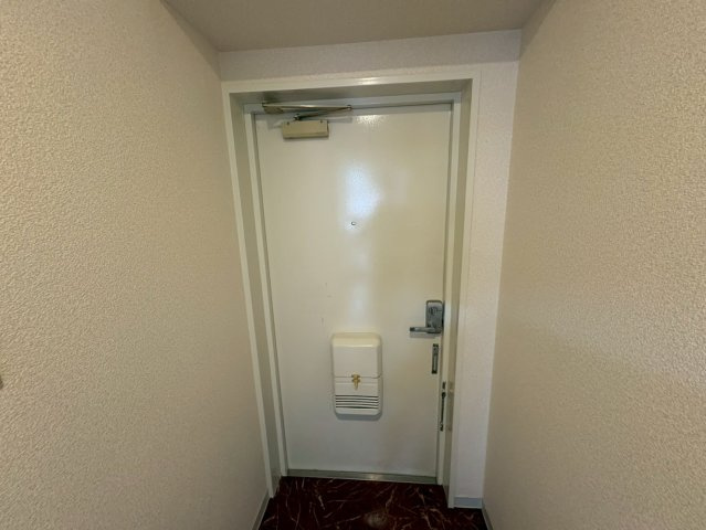 ハイマート弥刀２番館の玄関