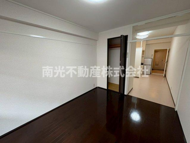 ハイマート弥刀２番館の洋室