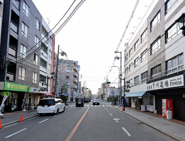 ピークコム東加賀屋の周辺