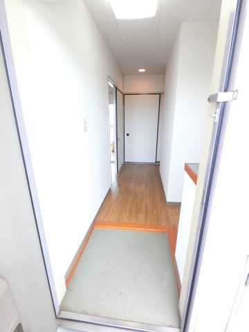 【玄関】 | ビレッジハウス市原　3号棟