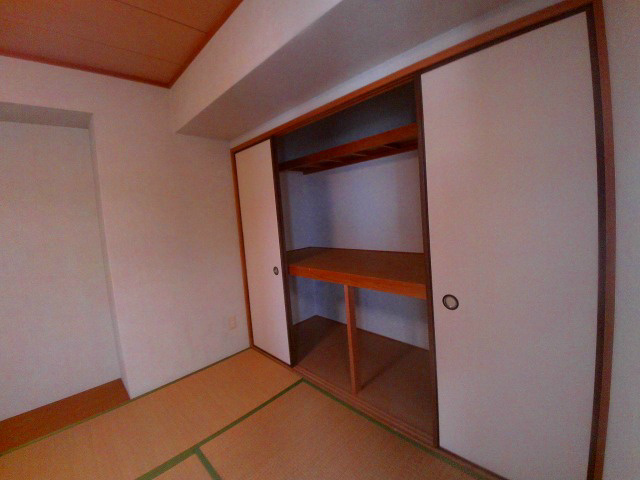 マノワールＩＮＯの洋室