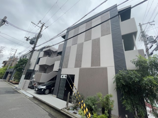 エルジャン夙川の外観