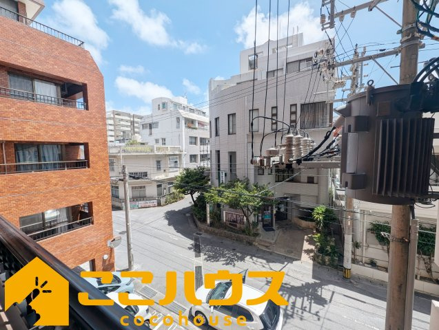 ライオンズマンション泊の展望|開放感のある眺望です(^^)♪