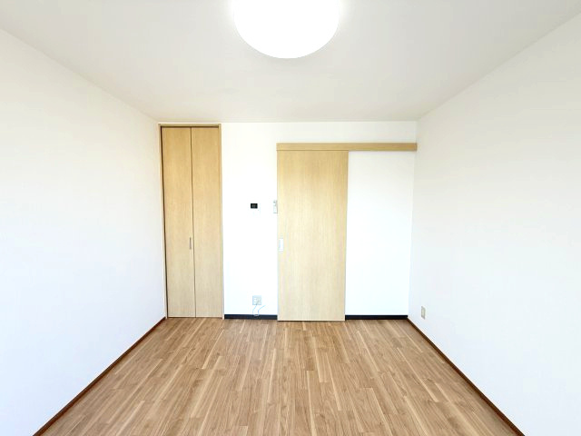 千代第一ビルの居間・リビング