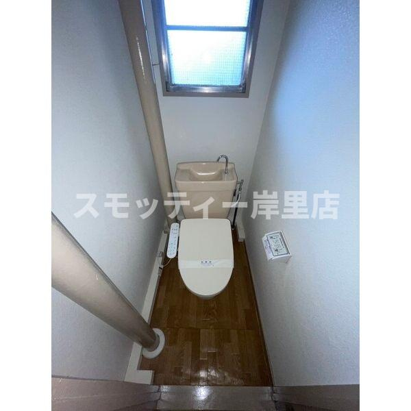 グリーンコーポ北加賀屋のトイレ