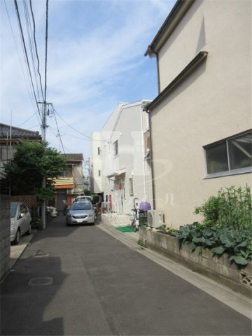 【エントランス】 | ウエスト | 毎日通るエントランスはこのようになっています