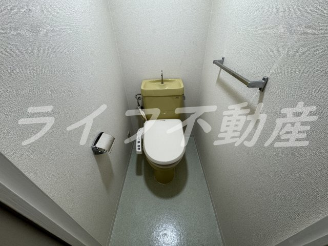 福徳ハイツのトイレ|ゆったりとした空間のトイレです