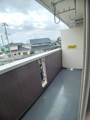【バルコニー】 | ウィスティリアＢ | 陽当たり良好なバルコニーです
