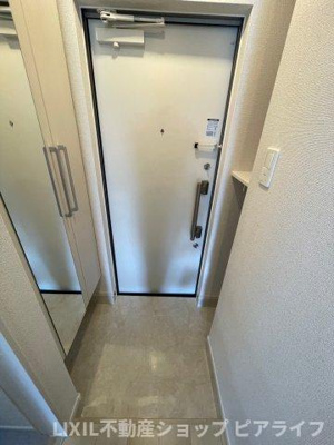 【玄関】 | ラクーン堅田