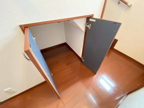 【収納】 | 1階廊下☆