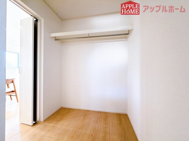 [新築住宅] 深谷市上柴町西1丁目 全2区画の収納|ファミリークロークあります♪