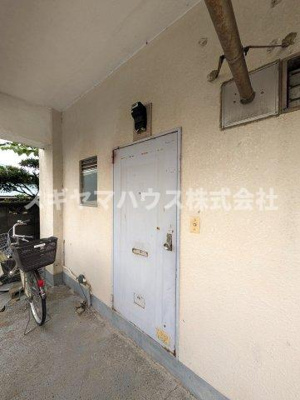 【エントランス】 | 日暮マンション