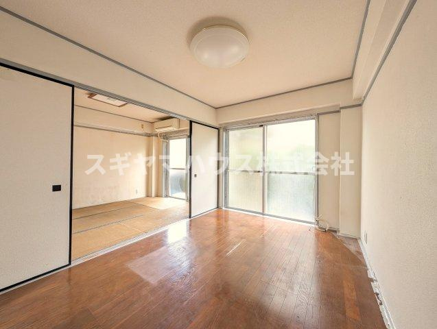 【居間・リビング】 | 日暮マンション
