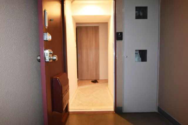 朝日プラザ梅田東パートⅠの玄関|使い勝手の良い広さを確保した玄関は、お掃除も靴の脱ぎ履きもスムーズに行えます。