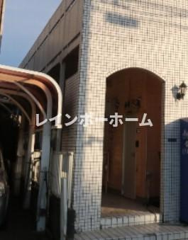 プラザ・ドゥ・ぺートンＡ棟のエントランス