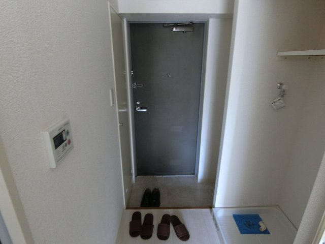ユーコート新丸子の玄関|他のお部屋の参考写真となります。