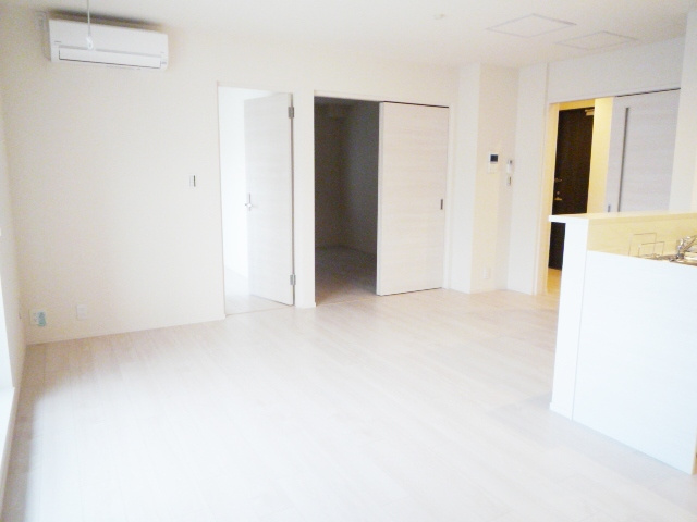 ａｚａｌｅａ三軒茶屋の居間・リビング