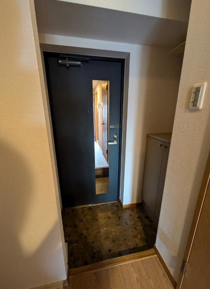 フェニックス三軒茶屋の玄関