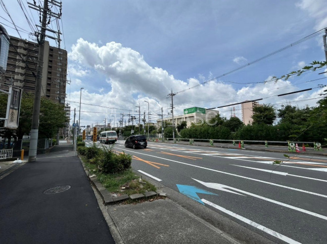 枚方市上島町貸店舗の周辺