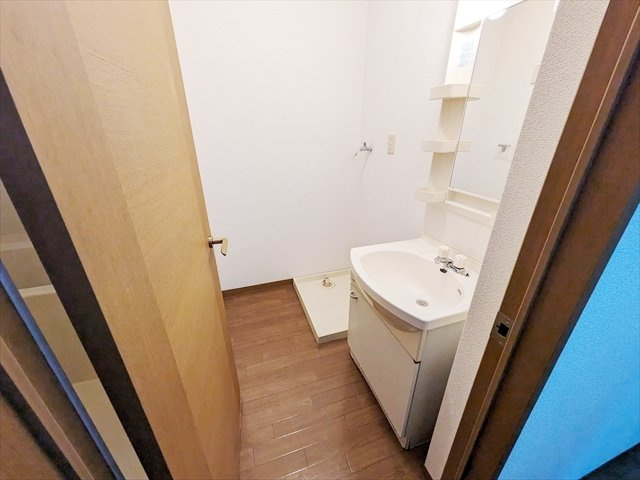 ロジェール芦屋の洗面所