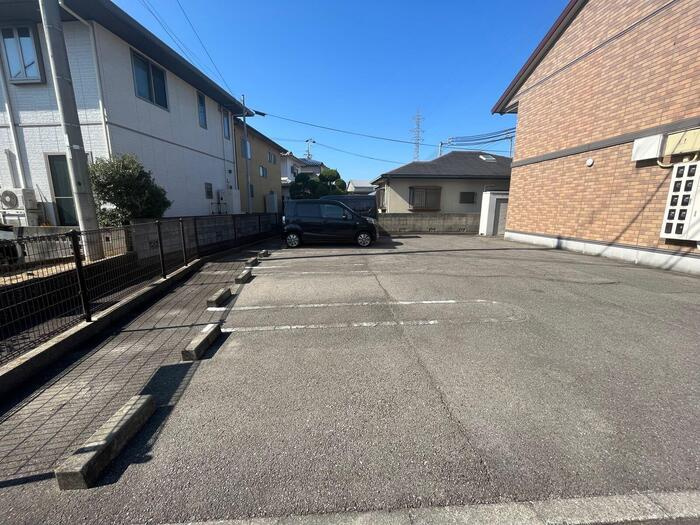 グランドソレーユ・ＳⅡの駐車場