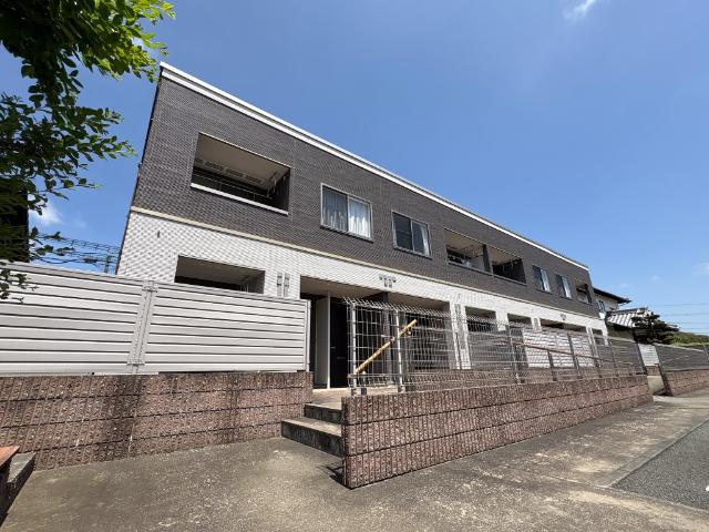 熊本市東区小山２丁目のアパートの外観|外観写真（昼）