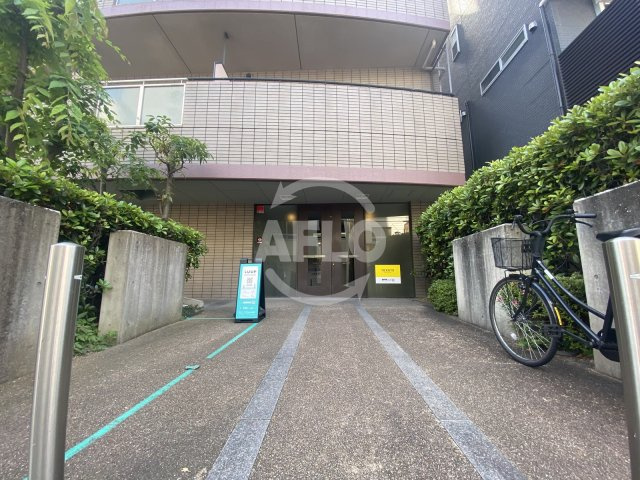 ライフ北梅田のエントランス|ライフ北梅田　エントランス
