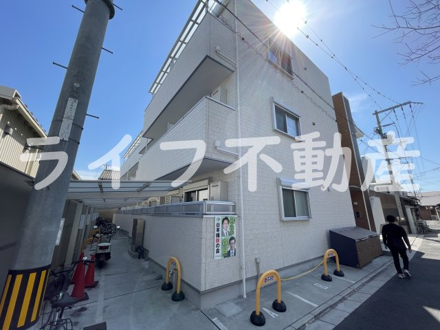 リビングライフ長瀬の外観|落ち着いた雰囲気の外観です