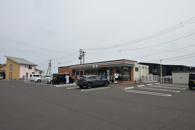 名取市ゆりが丘三丁目戸建の周辺|セブンイレブン名取みどり台店・・・徒歩7分