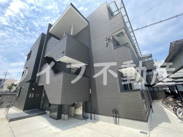 リビングライフ長瀬WESTの外観|外はこのようになっています