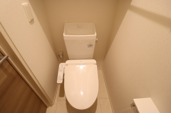 Ｄ-Ｓｔｙｌｅ久米川のトイレ|※他号室写真です