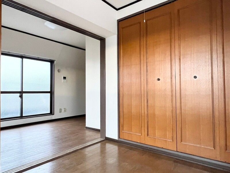 リバティヒルズ目黒本町の寝室