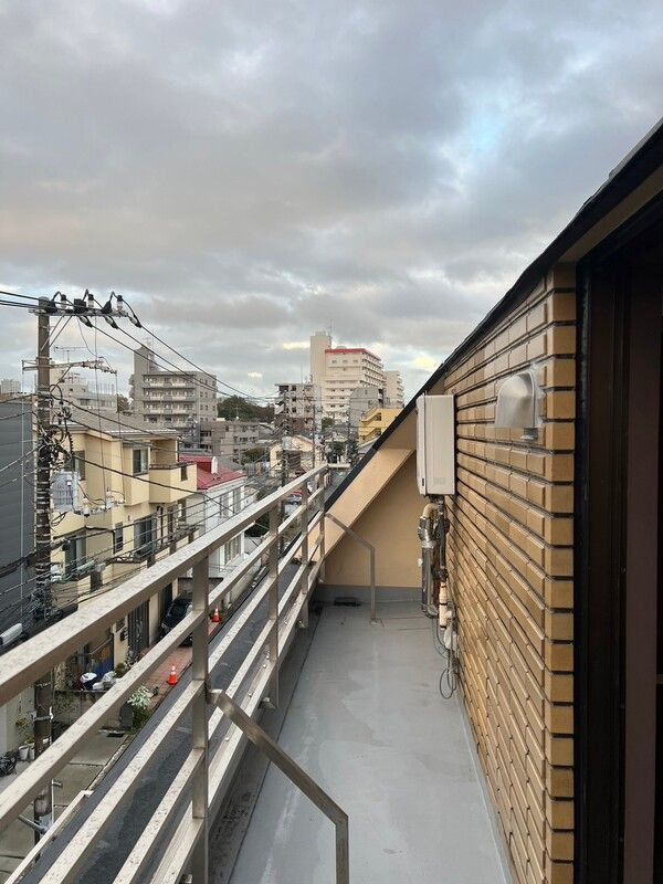 リバティヒルズ目黒本町のバルコニー