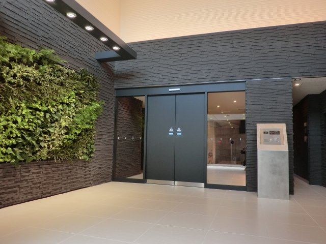 【エントランス】ZOOM椎名町駅前 