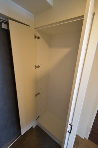【収納】ノルデンハイム南森町