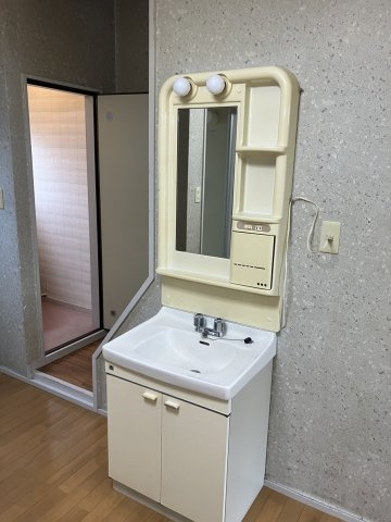 サンハイツ江口