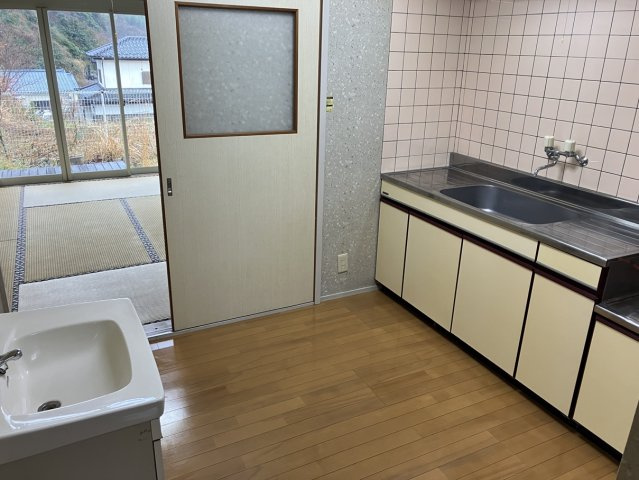 サンハイツ江口