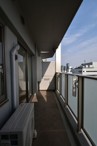 【バルコニー】
