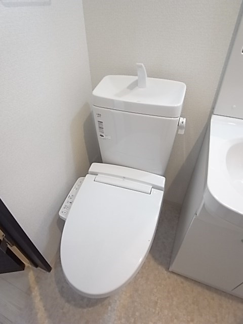 ノイヴェル出屋敷のトイレ